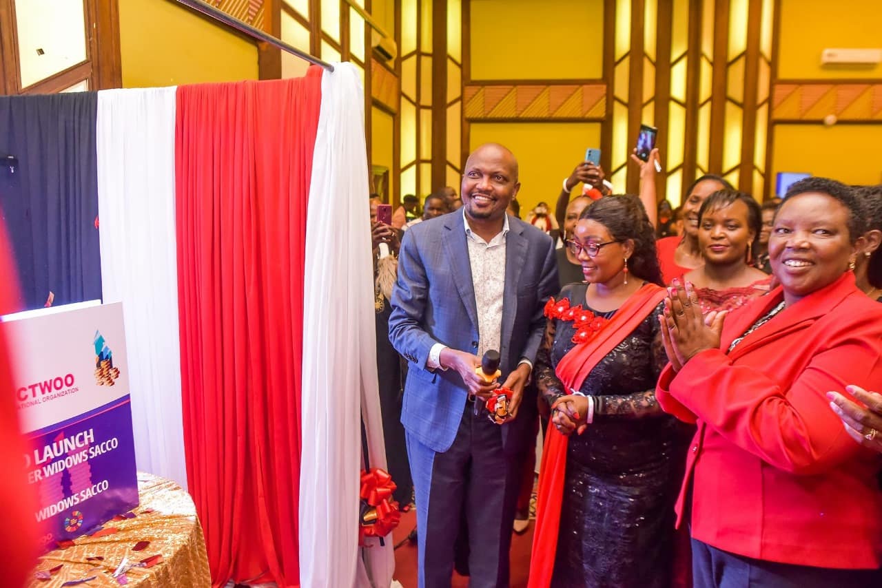 Dr. Dianah Kamande with Hon Moses Kuria and other Dignitaries During Launch of widows sacco at safari park hotel during the valentines dinner